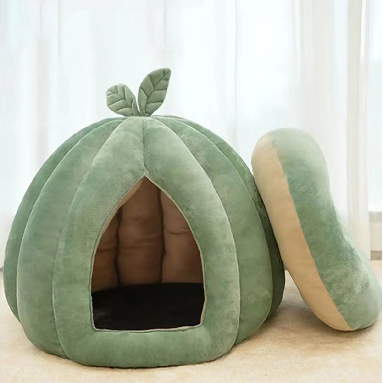 Pumpkin Cave Cat Bed